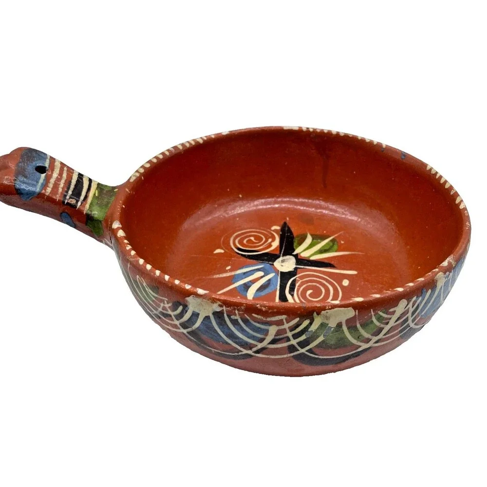 Vintage Mexican Folk Art Pottery Tlaquepaque Casserole Dish w/ Handle Hand Paint